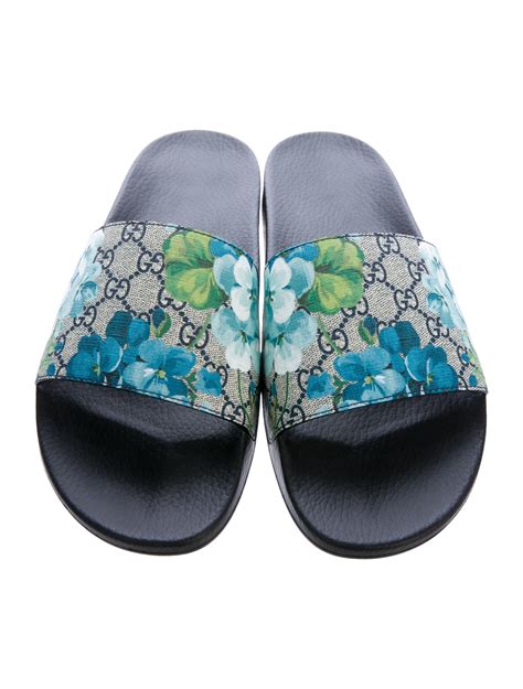 gucci gg blooms slides|scialle gucci blooms.